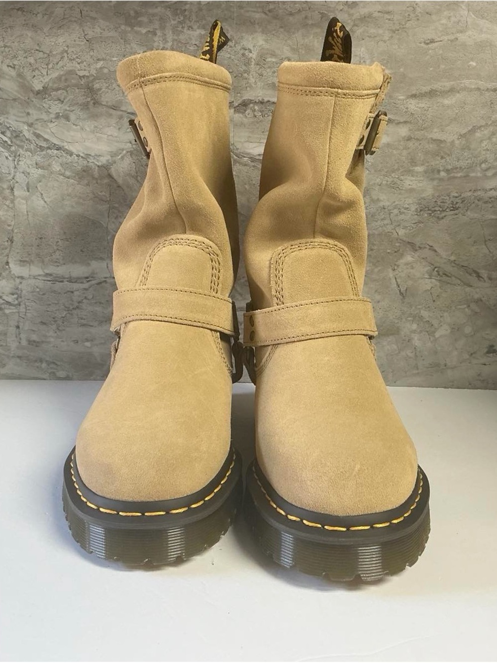 Dr. Martens ANISTONE HI boots - Picture 9 of 11